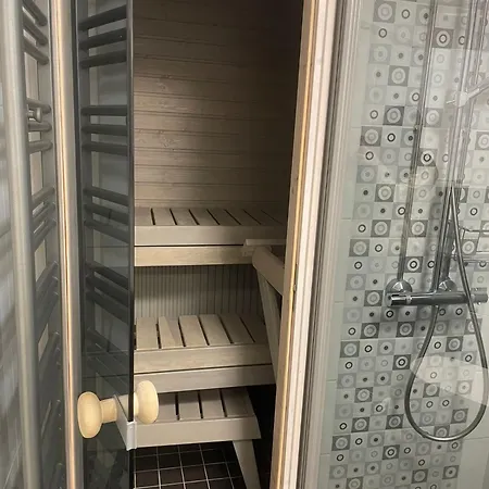 Spacious Near Castle Διαμέρισμα Savonlinna